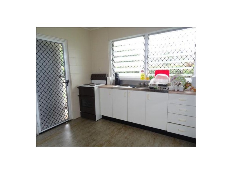 6/698 Bruce Highway, Woree QLD 4868