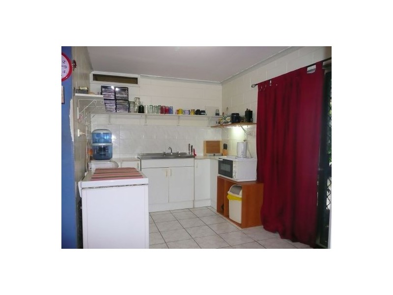 42 Barr Street, Edmonton QLD 4869