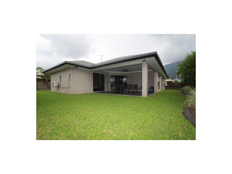 9 Norfolk Circuit, Redlynch QLD 4870