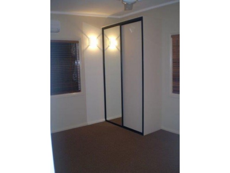 191 Toogood Road, Bayview Heights QLD 4868