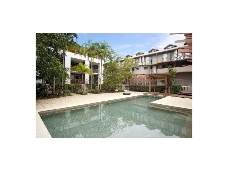 2/97 – 99 Martyn Street, Parramatta Park QLD 4870