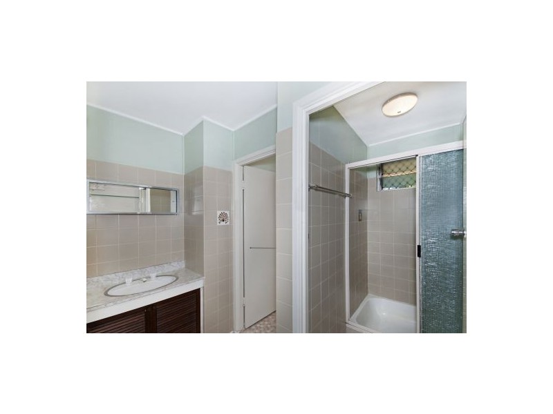 45 Walsh Street, Edge Hill QLD 4870