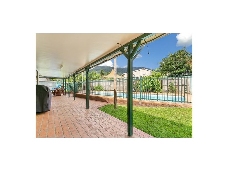 11 Alice Close, Woree QLD 4868