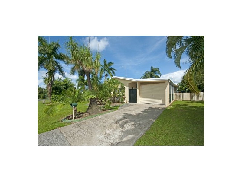 13 Bounty Close, Bentley Park QLD 4869
