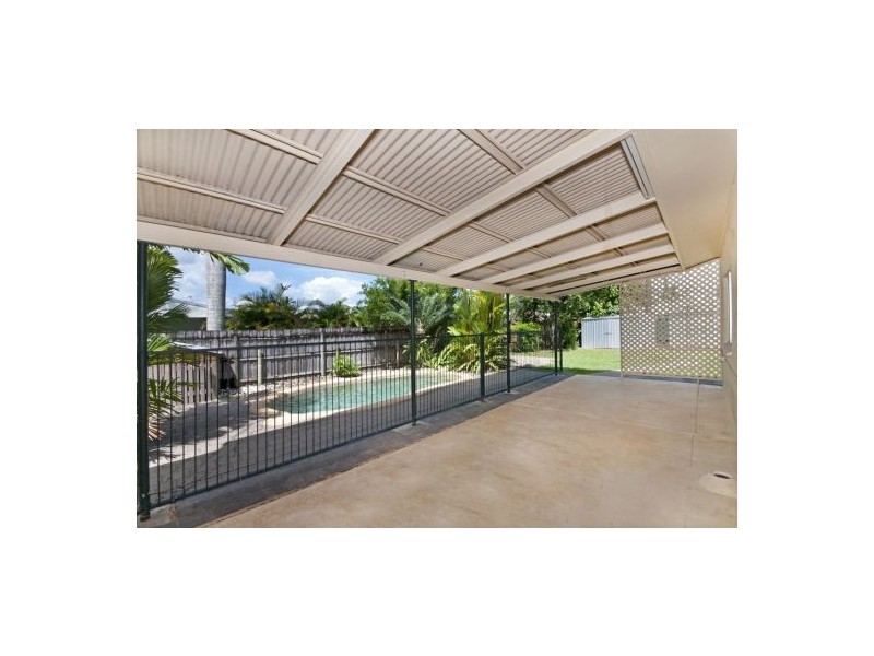 13 Bounty Close, Bentley Park QLD 4869