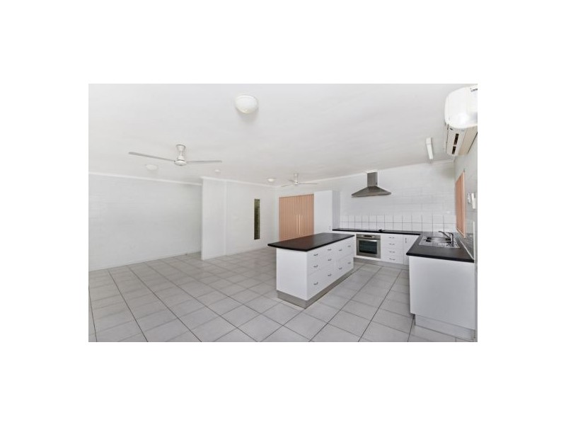 13 Bounty Close, Bentley Park QLD 4869