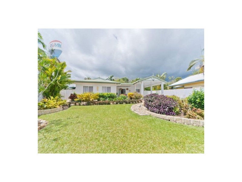 4 Whale Close, Kewarra Beach QLD 4879