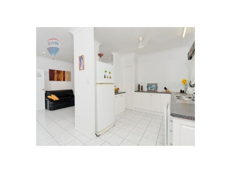 4 Whale Close, Kewarra Beach QLD 4879