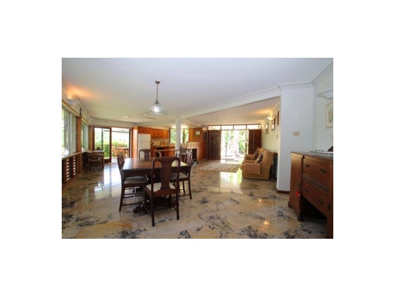 7 Sun Street, Brinsmead QLD 4870