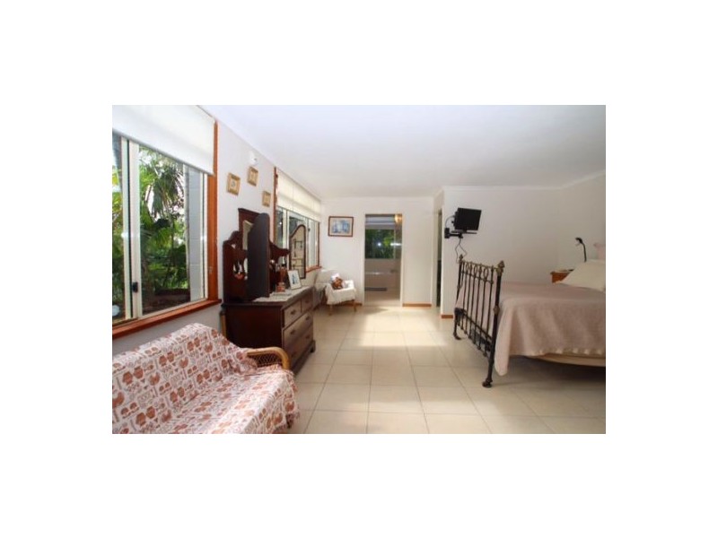 7 Sun Street, Brinsmead QLD 4870