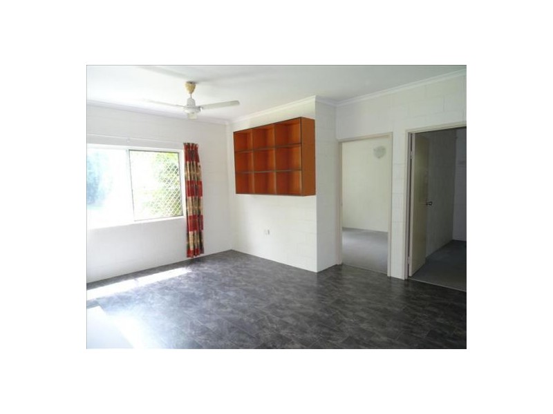 14 Kangaroo Street, Bentley Park QLD 4869