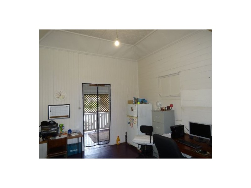 17-19 Smith Street, Cairns North QLD 4870