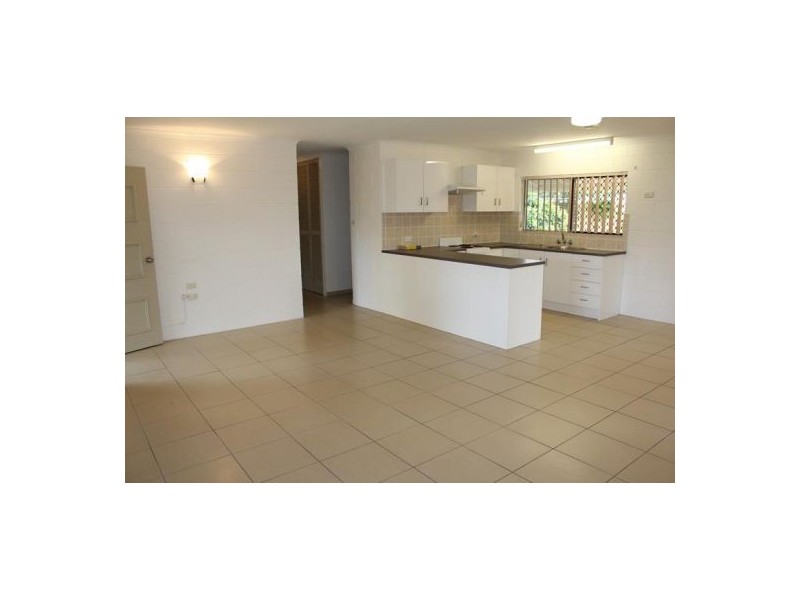 11 Ulambi Close, White Rock QLD 4868