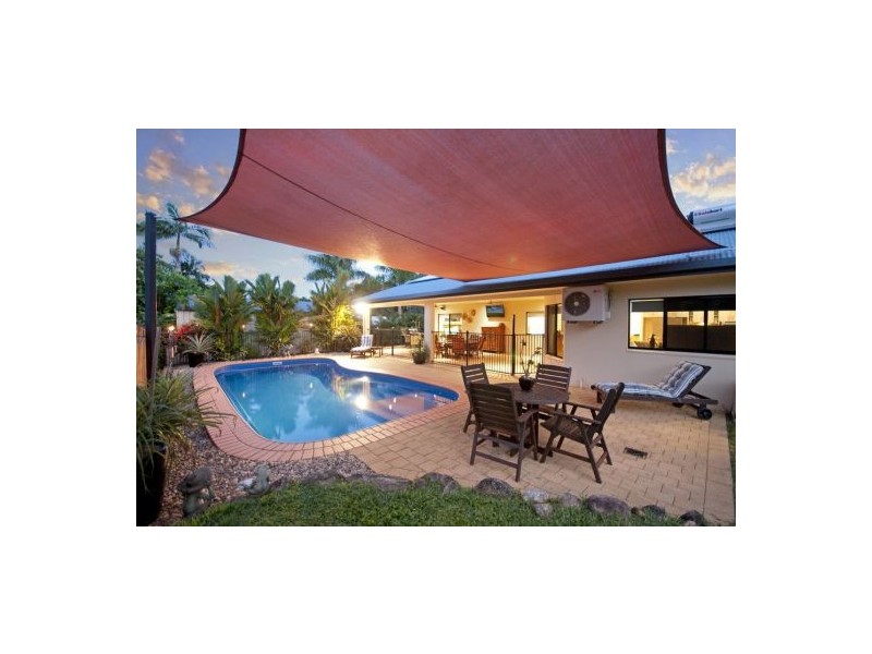 6 Gavin Street, Smithfield QLD 4878