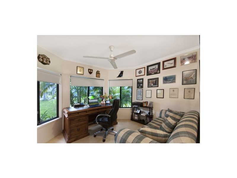 6 Gavin Street, Smithfield QLD 4878