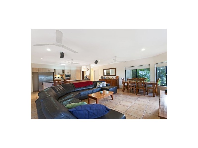 6 Gavin Street, Smithfield QLD 4878