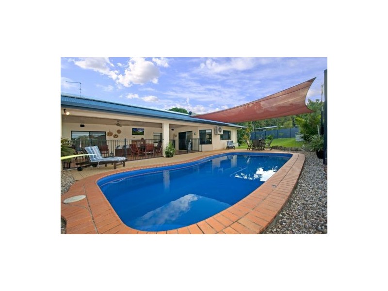 6 Gavin Street, Smithfield QLD 4878