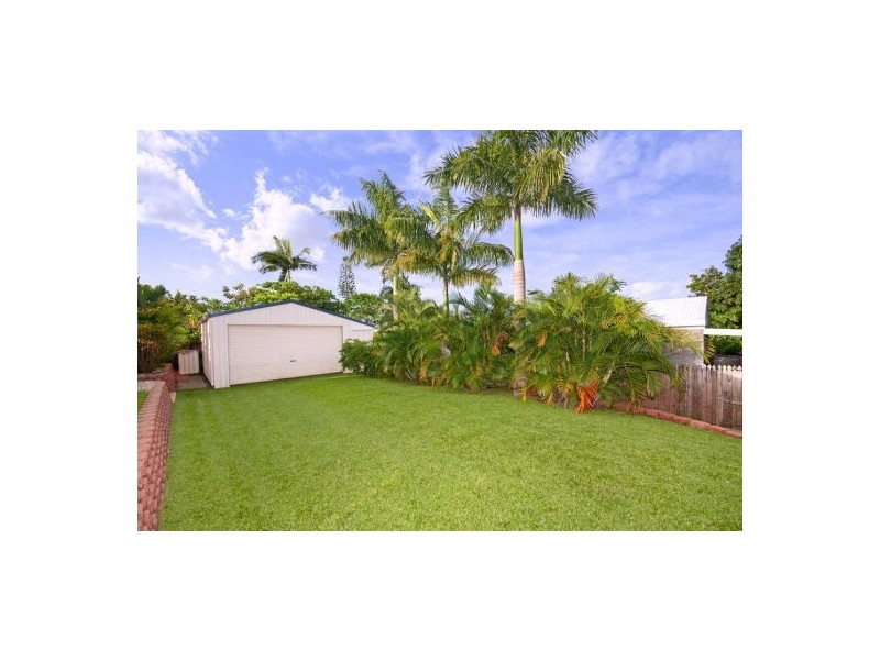 6 Gavin Street, Smithfield QLD 4878