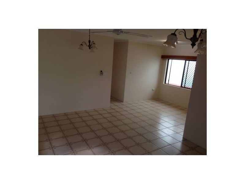 11 Lumley Street, Parramatta Park QLD 4870