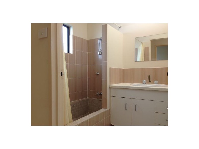 11 Lumley Street, Parramatta Park QLD 4870