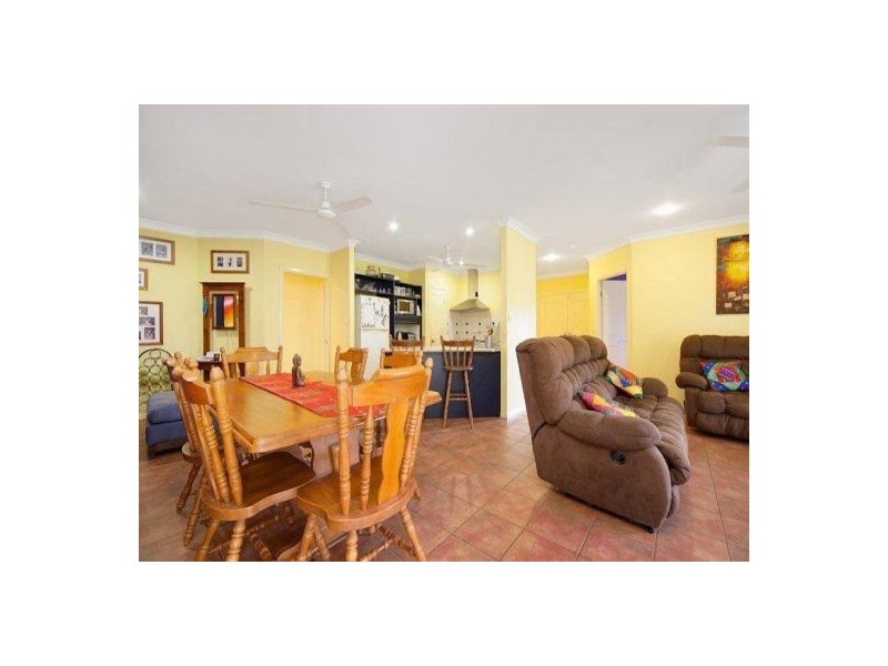 13 Smoko Close, Brinsmead QLD 4870