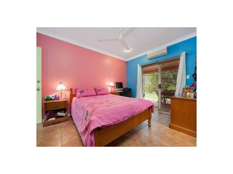 13 Smoko Close, Brinsmead QLD 4870