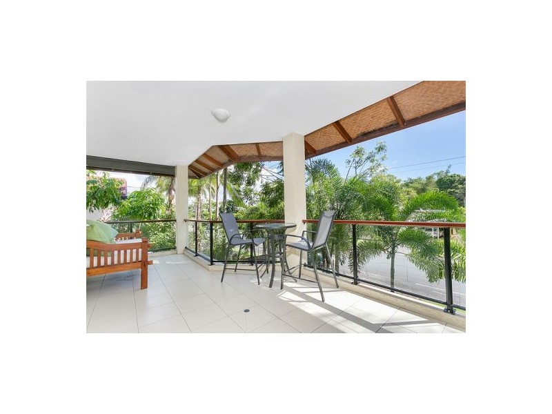 4/11 Rutherford Street, Yorkeys Knob QLD 4878