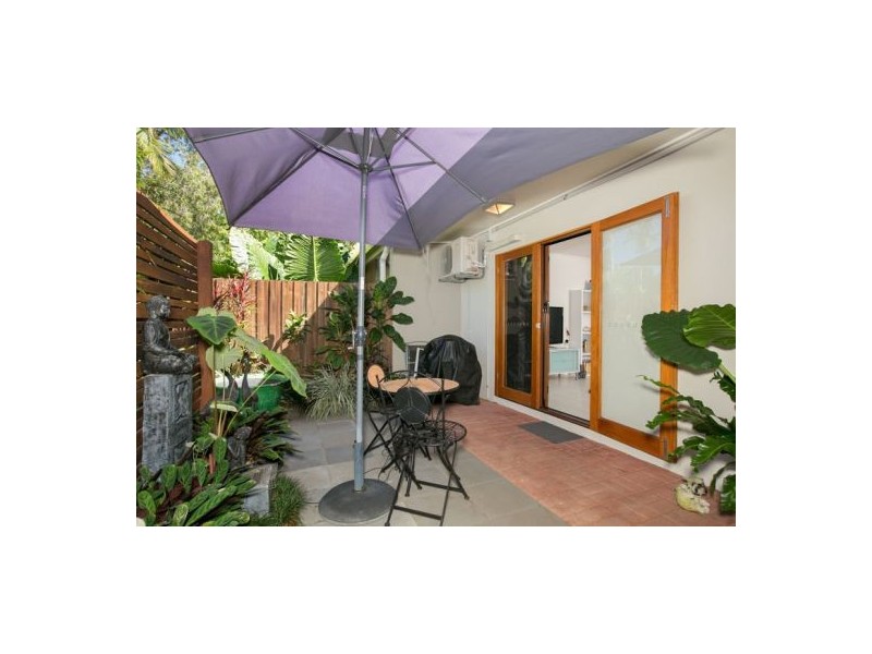 1/44 Mimosa Street, Holloways Beach QLD 4878