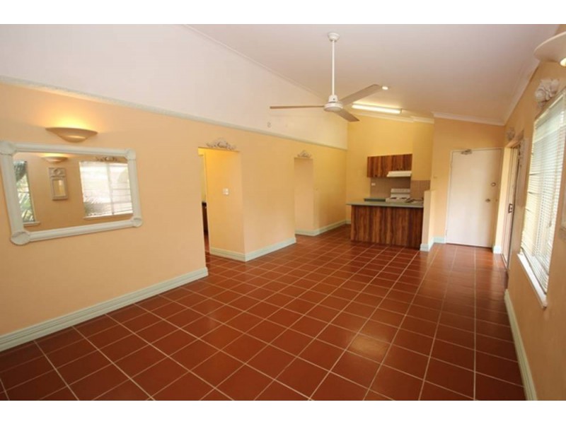 7/2 Chester Court, Manunda QLD 4870