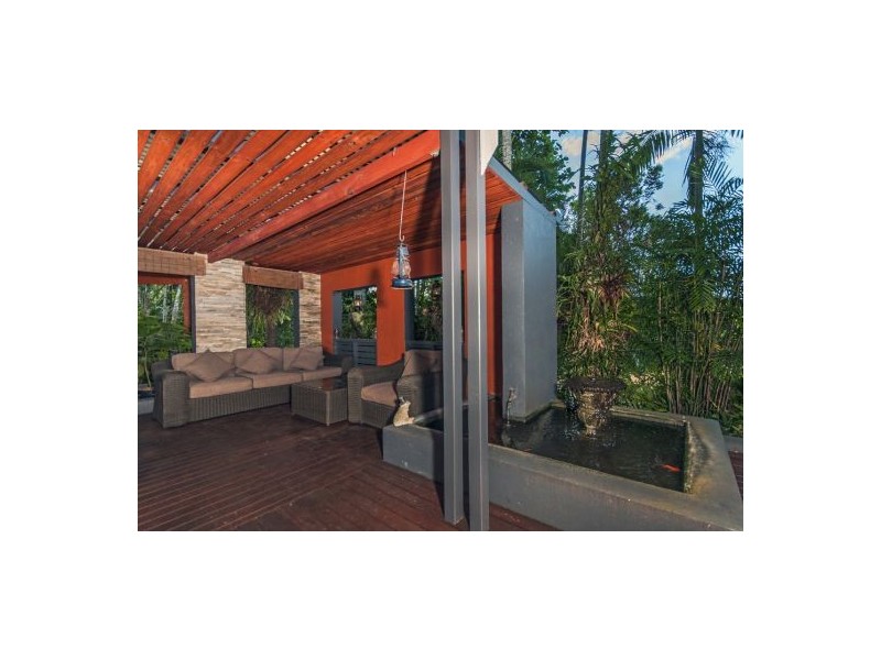 13 Lydia Street, Smithfield QLD 4878