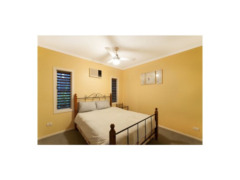 13 Lydia Street, Smithfield QLD 4878