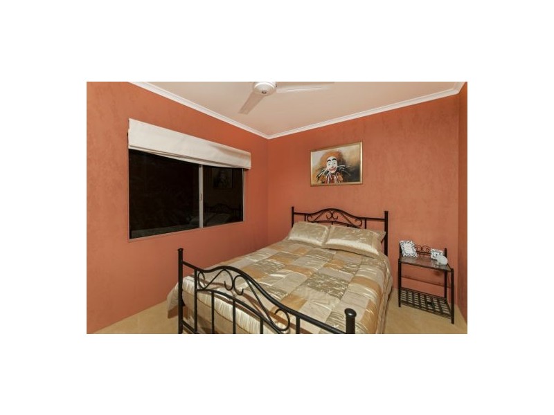 13 Lydia Street, Smithfield QLD 4878