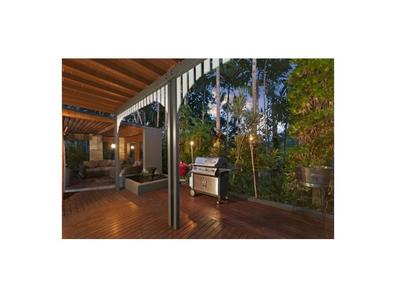 13 Lydia Street, Smithfield QLD 4878