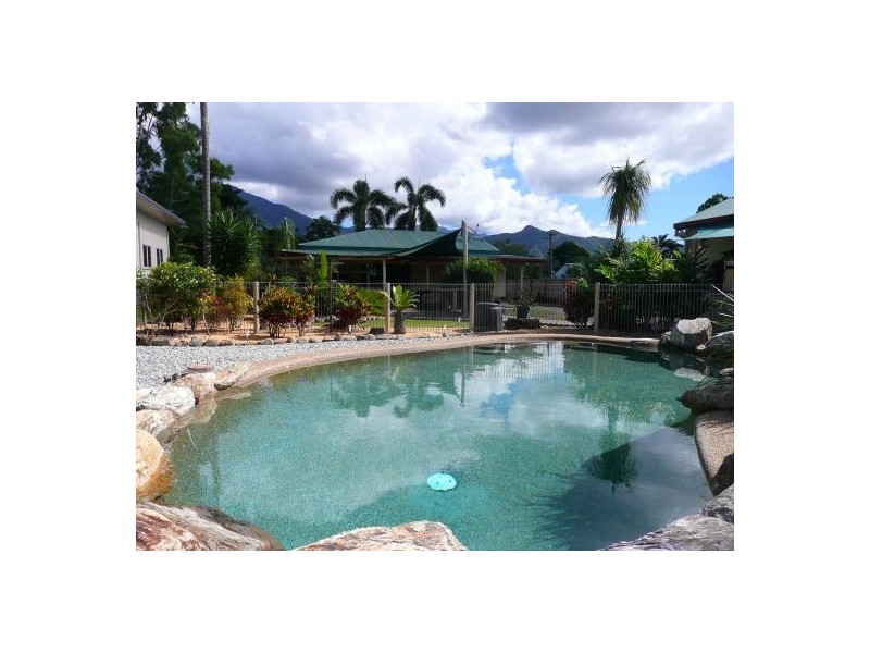 22 Pyne Street, Edmonton QLD 4869