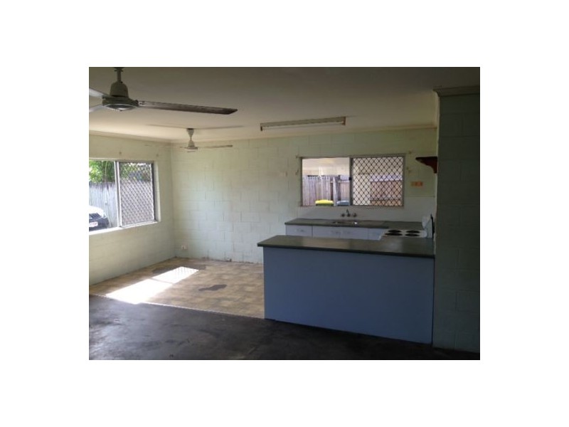 10 Greenfield, Cairns QLD 4870