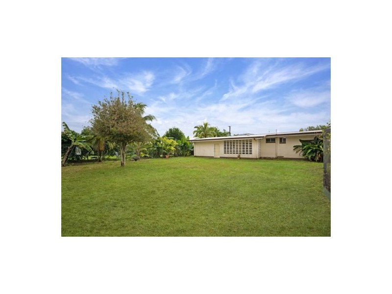 15 Silkwood Close, Manoora QLD 4870