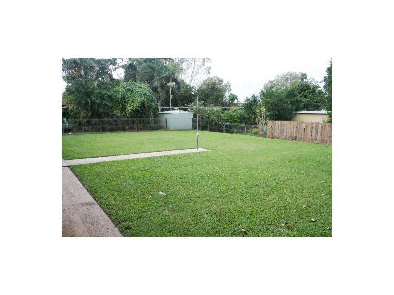 12 Kalyan Close, Caravonica QLD 4878