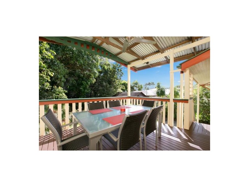 56 Charles St, Parramatta Park QLD 4870