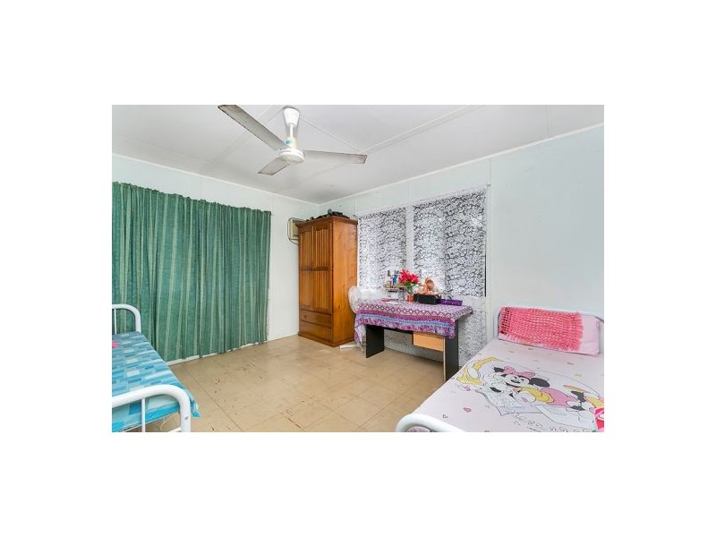 61 Fallon Street, Manunda QLD 4870