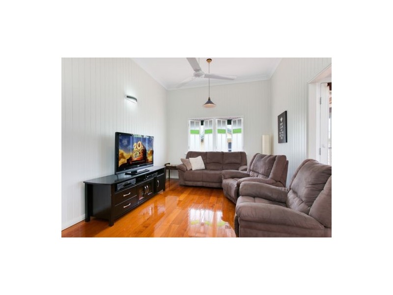 12 Allan Street, Bungalow QLD 4870