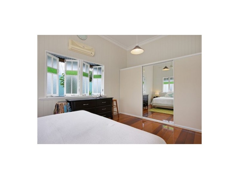 12 Allan Street, Bungalow QLD 4870