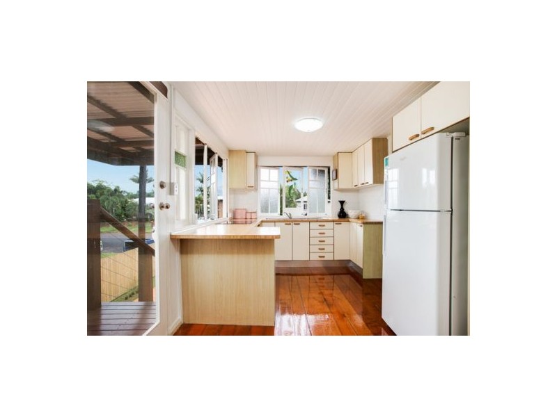 12 Allan Street, Bungalow QLD 4870