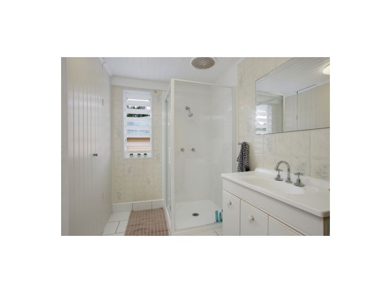 12 Allan Street, Bungalow QLD 4870