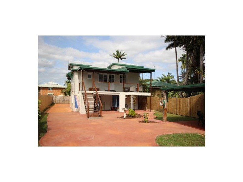 12 Allan Street, Bungalow QLD 4870