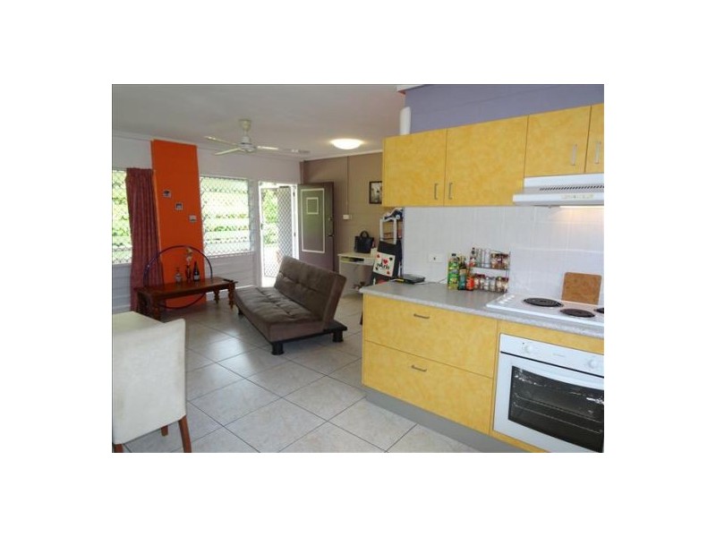 3/698 Bruce Highway, Woree QLD 4868