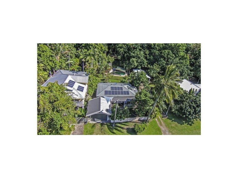 105 Aeroglen Drive, Stratford QLD 4870