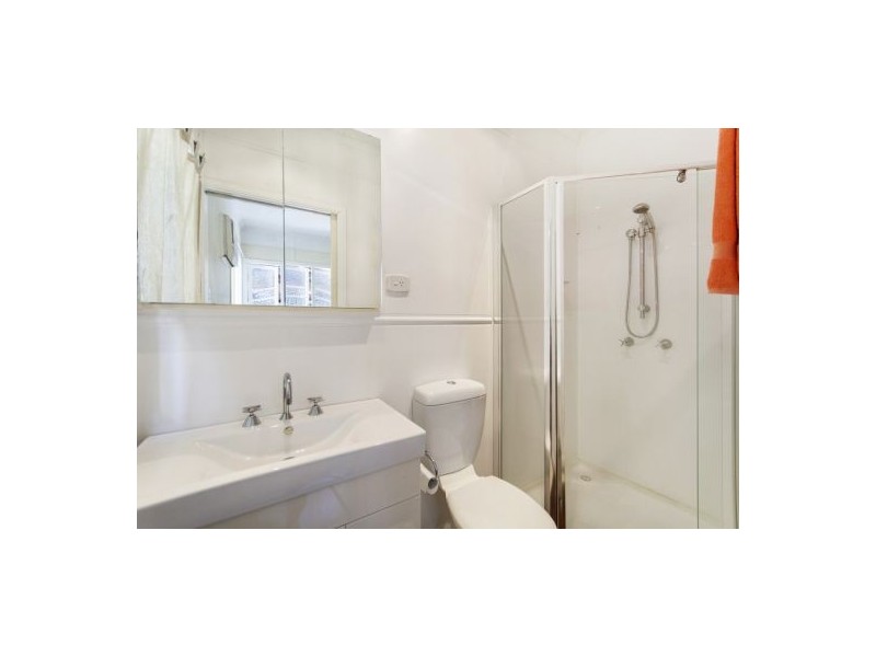 105 Aeroglen Drive, Stratford QLD 4870