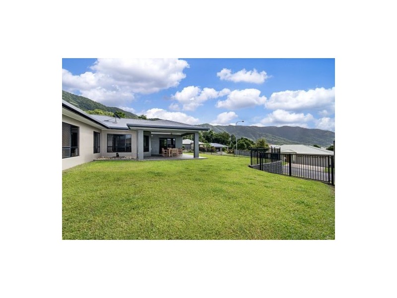 88 Fitzmaurice Drive, Bentley Park QLD 4869