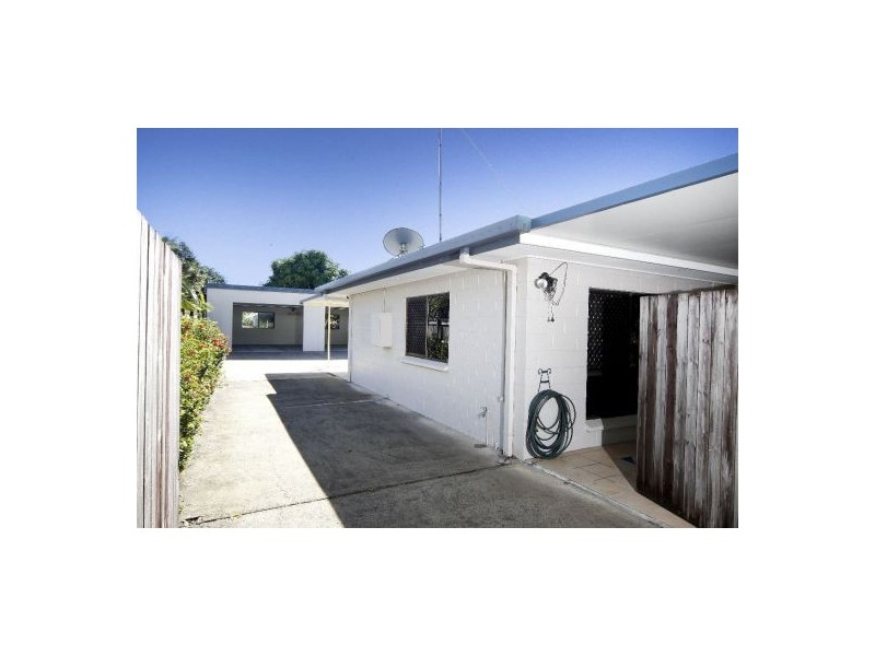 118 Anderson Road, Bayview Heights QLD 4868
