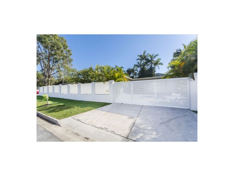 176 Greenslopes Street, Edge Hill QLD 4870